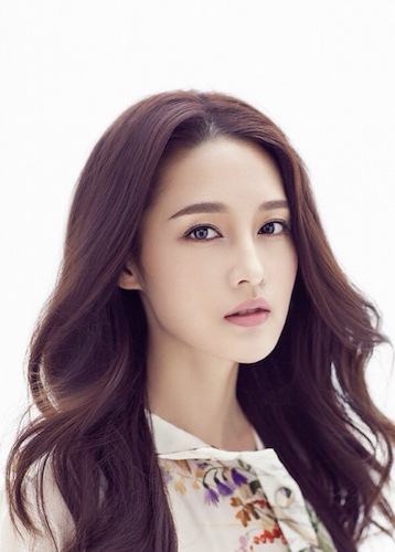 李沁为什么和杨洋分手？李沁被骗了多少钱片