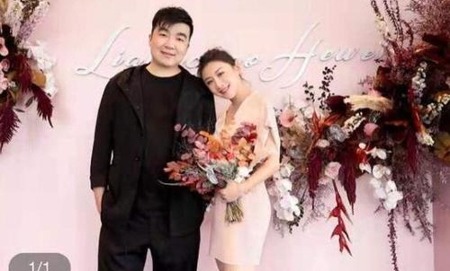 何雯娜官宣新恋情被梁超求婚成功(何雯娜老公梁超个人资料有无婚史) 何雯娜官宣新恋情被梁超求婚成功(何雯娜老公梁超个人资料有无婚史)