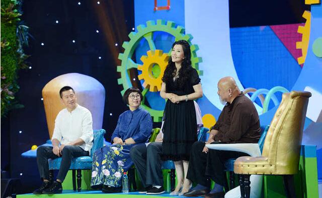 何赛飞回应骂白百合原话