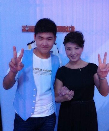 闫学晶的两任老公照片(闫学晶第二个老公照片)