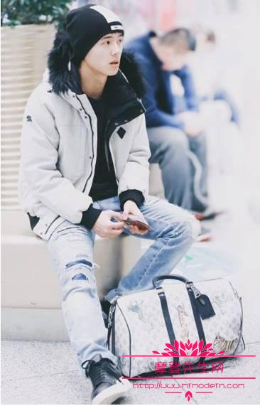 刘昊然原名叫什么？刘昊然真的是富二代吗？(刘昊然本名叫)