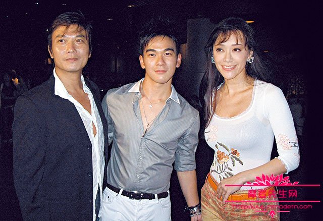 郭秀云年轻时候的美丽照片(郭妃丽年轻照片) 郭秀云年轻时候的美丽照片(郭妃丽年轻照片)