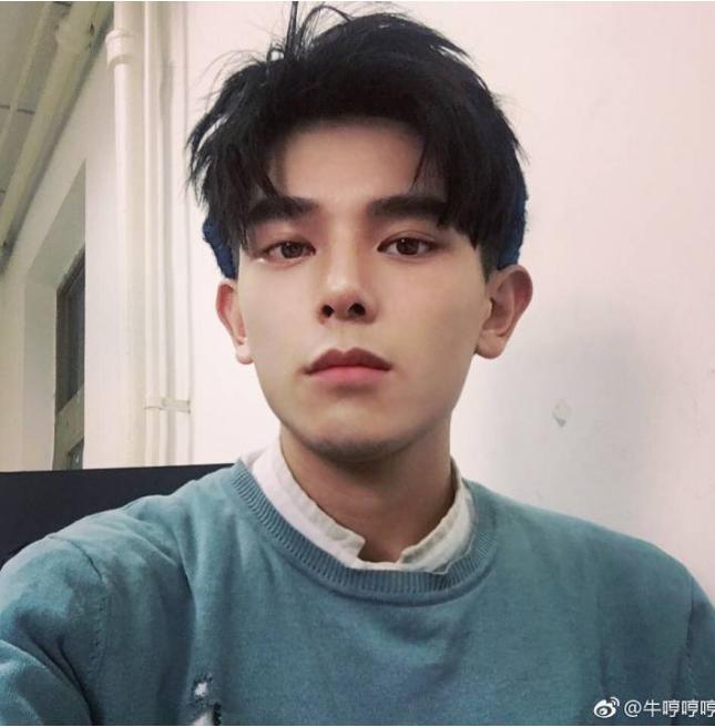 姚弛为什么叫姚哇哇、东哥(姚弛原名叫什么)