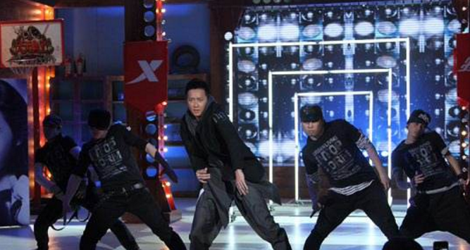 韩庚和王丽坤演的电影叫什么？韩庚为什么罢(韩庚 王丽坤)