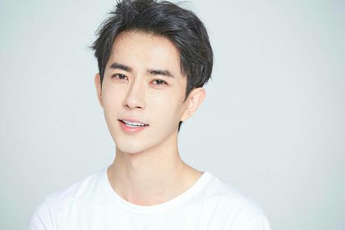 于朦胧疑恋情曝光(于朦胧谈恋爱了吗)