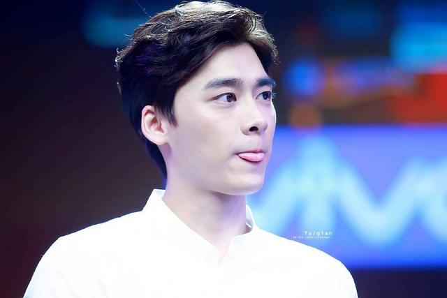 杨幂和李易峰怎么了(李易峰跟杨幂在一起了吗) 杨幂和李易峰怎么了(李易峰跟杨幂在一起了吗)