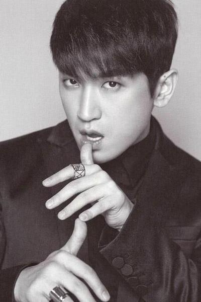 李玟雨欠钱事件是怎么回事？李玟雨为什么被