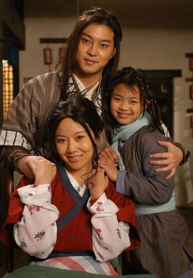 王莎莎整容后的照片(王莎莎瘦了) 王莎莎整容后的照片(王莎莎瘦了)