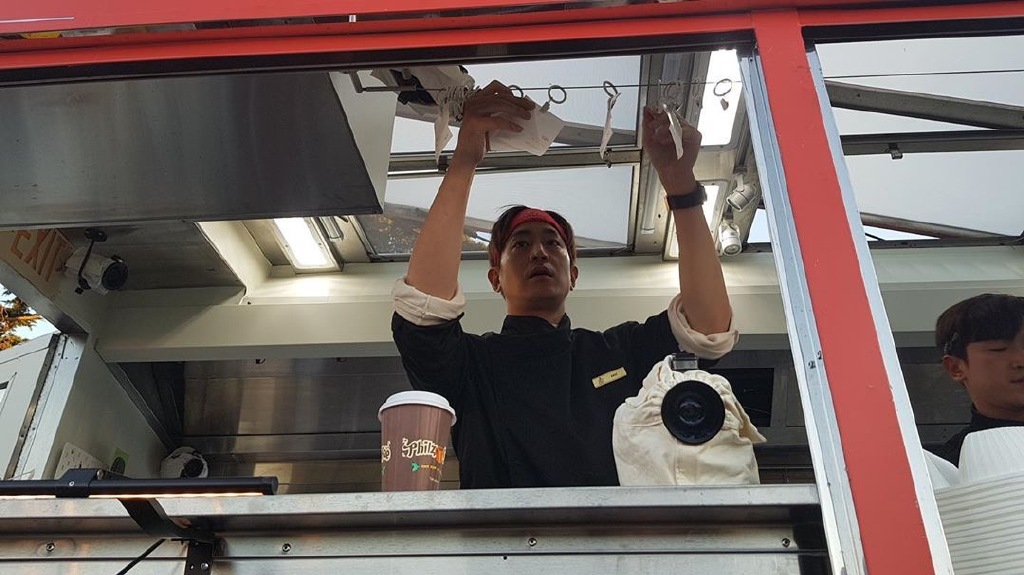 李玟雨欠钱事件是怎么回事？李玟雨为什么被