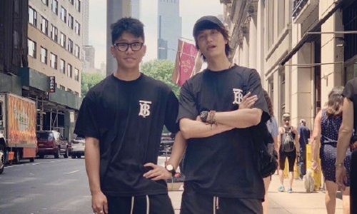 陈坤儿子晒照引出生母谣言(陈坤儿子亲生母亲终于曝光了?竟然是大家熟悉的他) 陈坤儿子晒照引出生母谣言(陈坤儿子亲生母亲终于曝光了?竟然是大家熟悉的他)