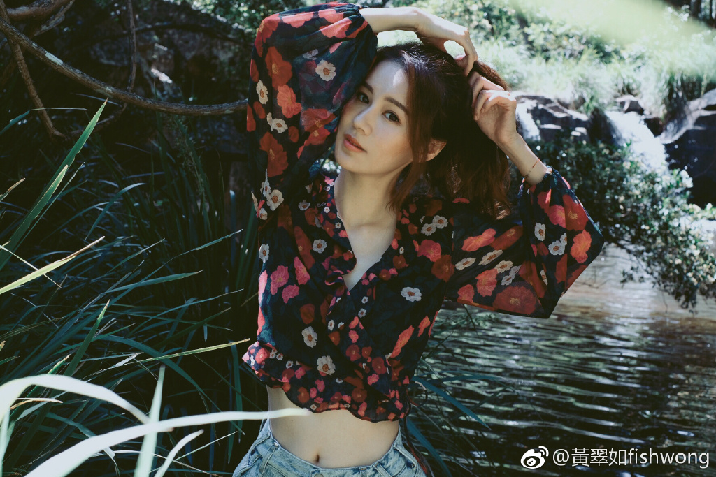 黄翠如家境是富二代身价百亿真假 黄翠如家境是富二代身价百亿真假