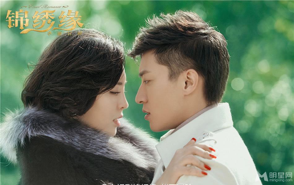 吕佳容捏乔任梁鼻子图