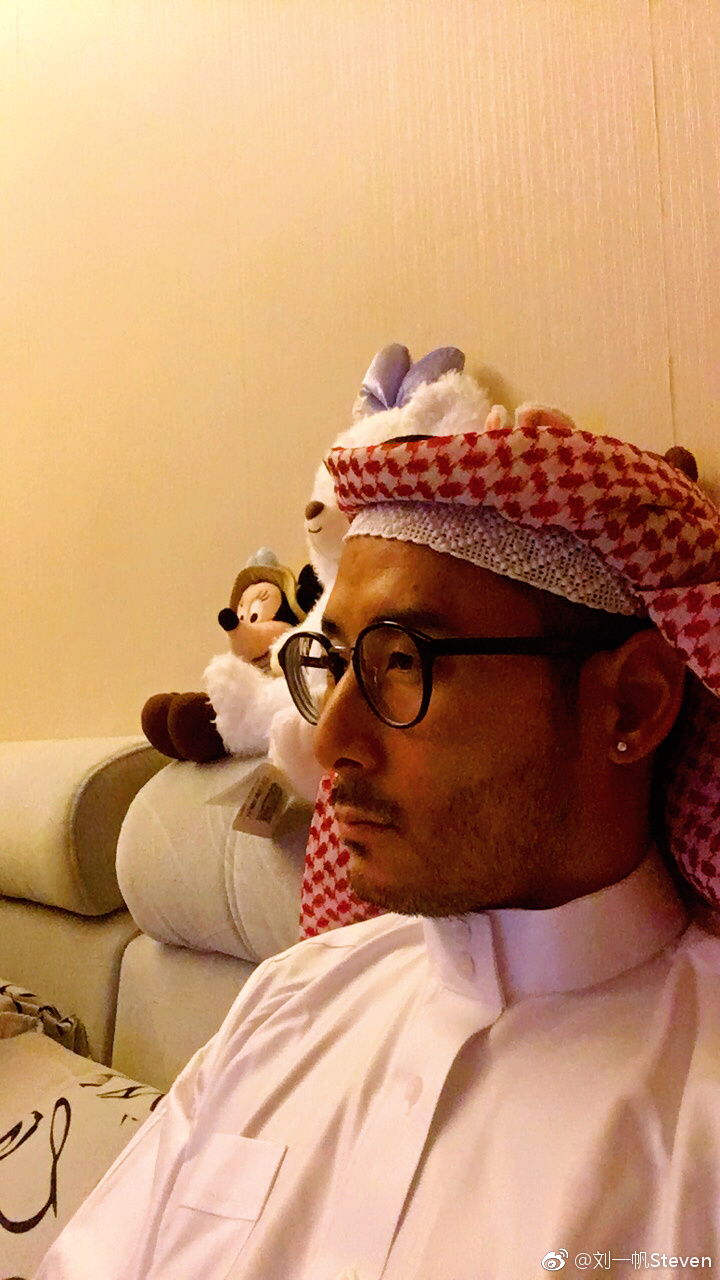 刘一帆老婆朱宏莉资料照片(刘一帆女儿) 刘一帆老婆朱宏莉资料照片(刘一帆女儿)