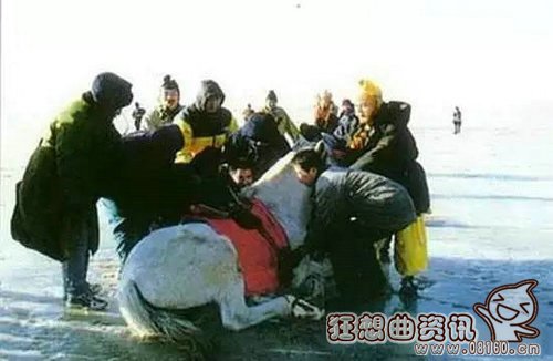 六小龄童回应西霸传闻是怎么回事(大闹天竺有六小龄童吗)