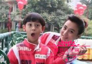 李玲玉和孙俪是什么关系？李玲玉的老公照片(李玲玉和老公合影)