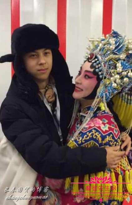 李玲玉和孙俪是什么关系？李玲玉的老公照片(李玲玉和老公合影)