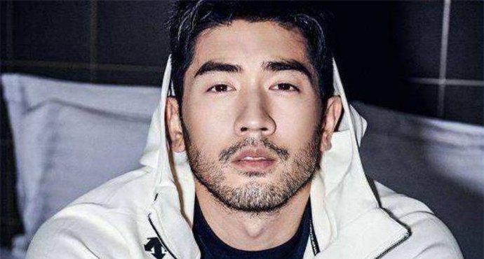 高以翔焦俊艳错过的女孩是指她吗(高以翔焦俊艳到底爱没爱过)