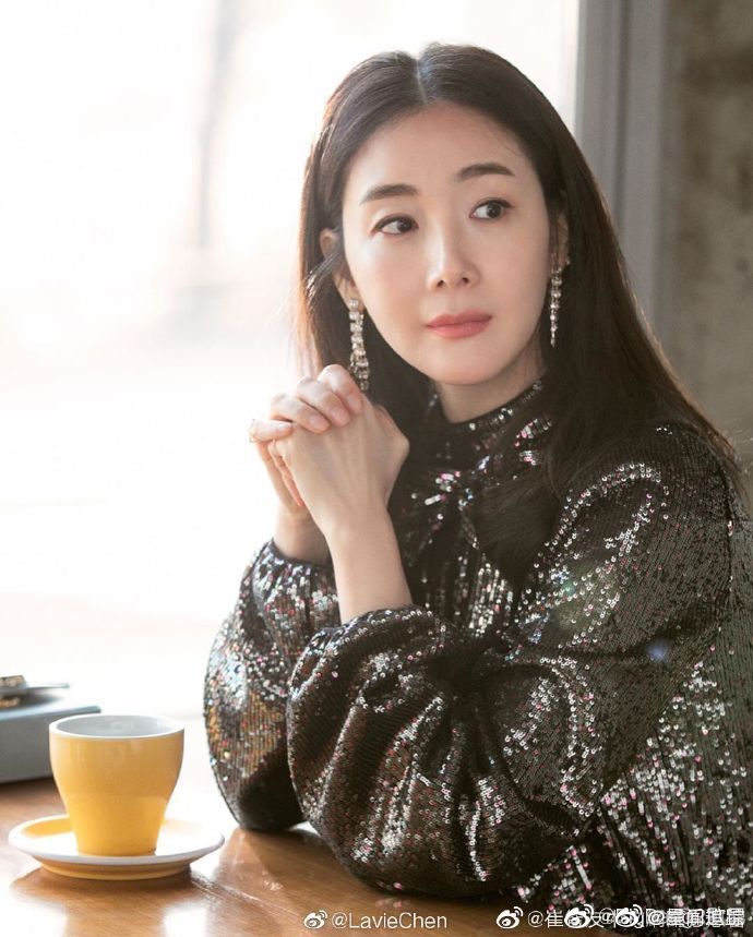 崔智友和牛郎结婚是真的假的(为何韩媒称崔智友的老公曾是牛郎?)