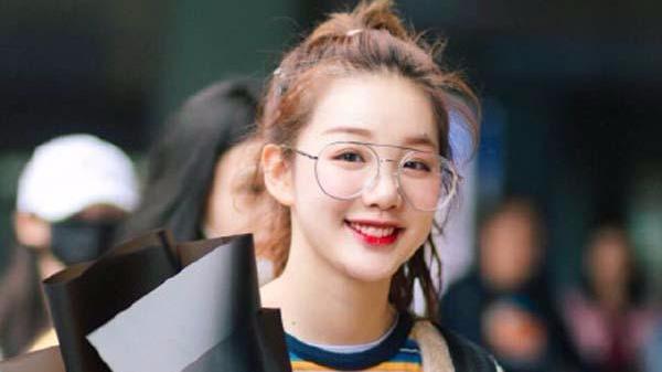 徐梦洁为什么串鸡爪?徐梦洁的烧烤店位置在 徐梦洁为什么串鸡爪?徐梦洁的烧烤店位置在