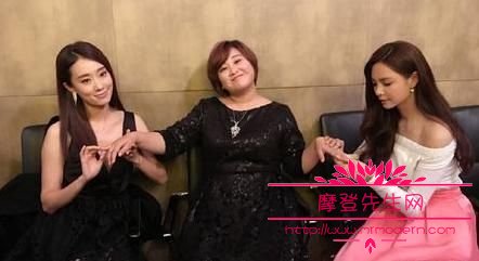 张小斐是冯巩的徒弟吗？张小斐为什么没有踢(张小斐和冯巩是师徒吗)