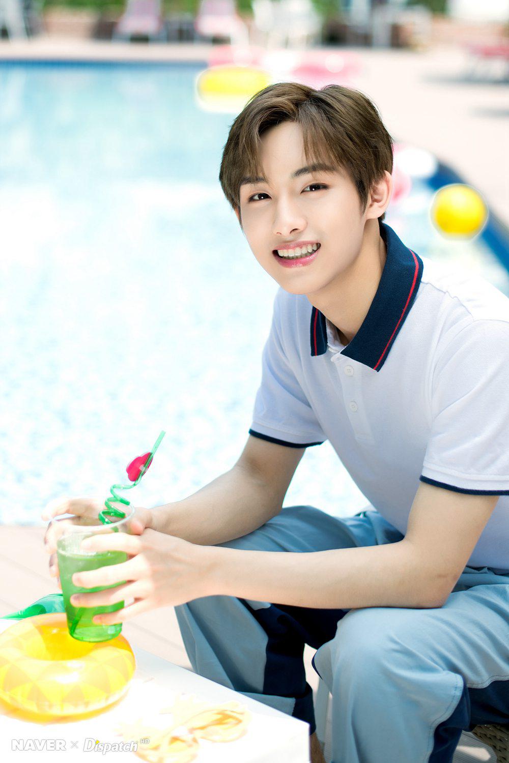 董思成有回中戏上课吗?董思成家境有多豪 董思成有回中戏上课吗?董思成家境有多豪