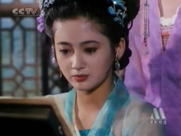 胡天鸽现在的照片(胡天鸽生活照)