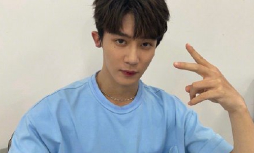 钟丽丽发视频被评论是吴亦凡的菜