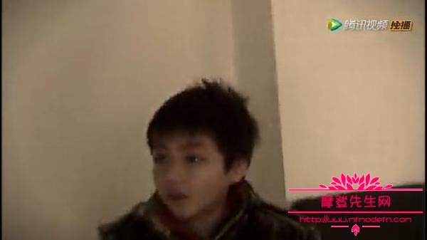 王俊凯当初是怎样被星探发现的？王俊凯的艺(王俊凯是被谁发掘的)