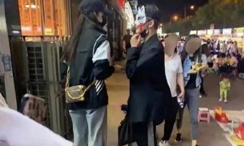 钟丽丽发视频被评论是吴亦凡的菜