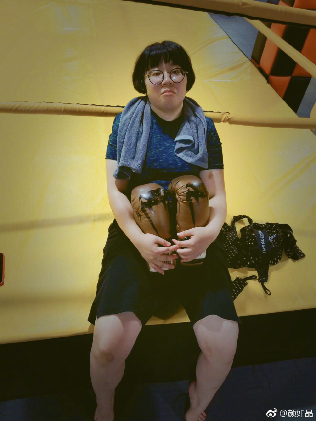 颜如晶为什么叫黄执中学长？颜如晶是马拉西