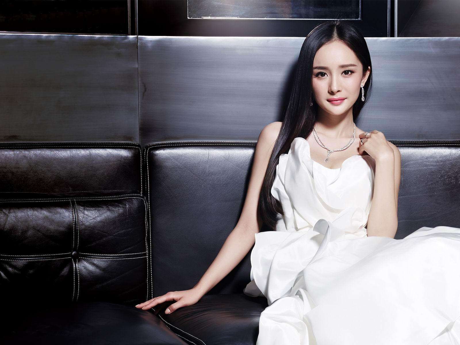 揭秘杨幂为什么这么红(杨幂为什么这么火)