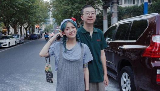 李诞黑尾酱怎么认识的(李诞黑尾酱怎么认识的7的)