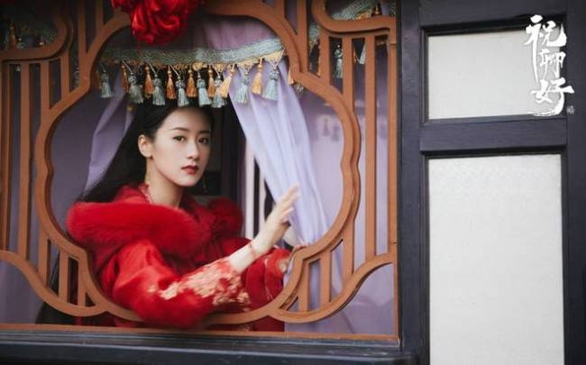 郑业成安悦溪在一起了?郑业成双眼皮是割的 郑业成安悦溪在一起了?郑业成双眼皮是割的