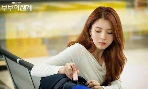 韩素希个人资料长得像宋慧乔引热议(韩素希的脸)