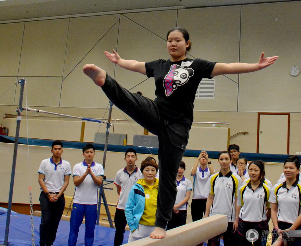 女子体操名将程菲近况(体操运动员程菲跳)