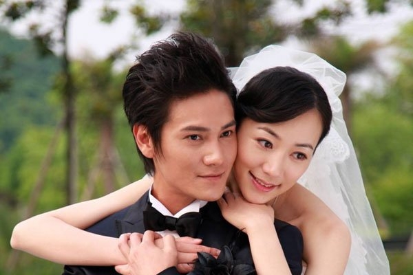 丁子峻和丁子高什么关系？丁子峻老婆吉祥照(丁子峻老婆吉祥年龄)