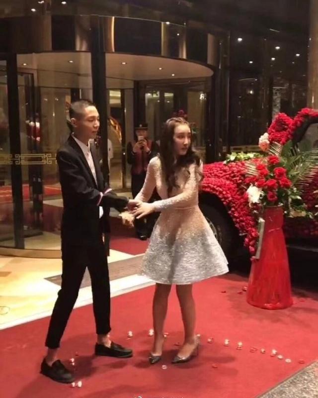 高迪和大美怎么认识的有孩子了吗？高迪和天