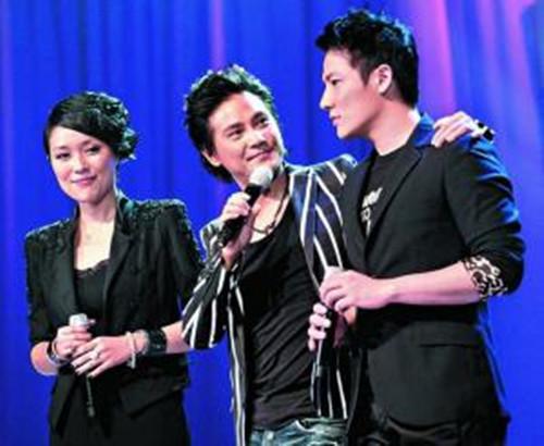 丁子峻和丁子高什么关系？丁子峻老婆吉祥照(丁子峻老婆吉祥年龄)