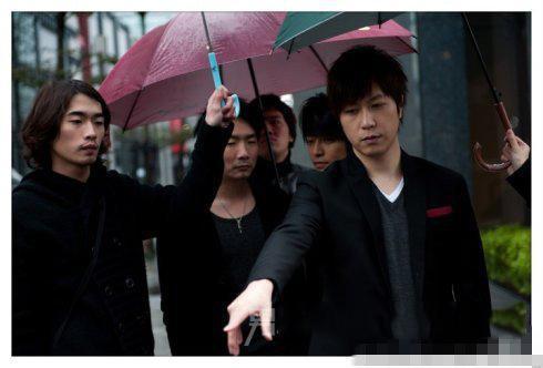 陈楚河在台湾黑帮的地位如何?陈楚河和阿信(台湾陈楚河个人资料) 陈楚河在台湾黑帮的地位如何?陈楚河和阿信(台湾陈楚河个人资料)