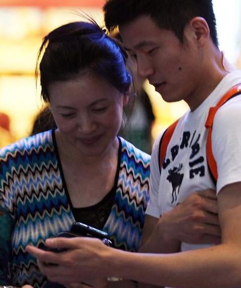 傅海峰杀球最快的速度视频(杀球速度记录)