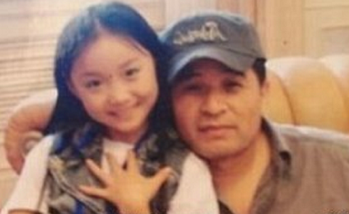 毕福剑女儿近照曝光打扮个性(毕福剑有女儿吗) 毕福剑女儿近照曝光打扮个性(毕福剑有女儿吗)