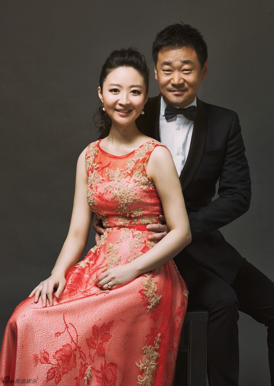 王景春诱骗鹿晗粉丝事件