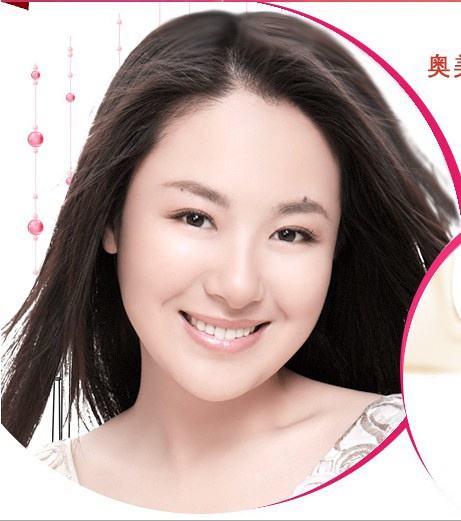 沈傲君和左小青对比照片(沈傲君 左蓝照片) 沈傲君和左小青对比照片(沈傲君 左蓝照片)