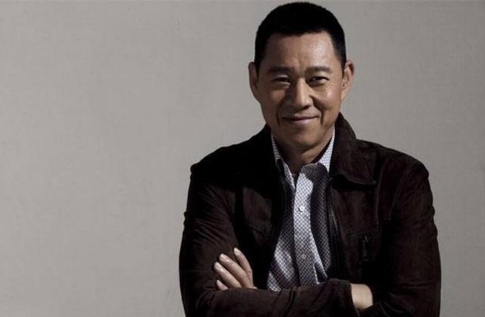 张丰毅吕丽萍离婚连儿子婚礼也不去(吕丽萍和张丰毅)