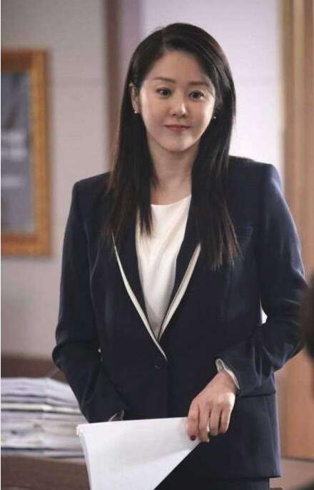 高贤贞是赵寅成的经纪人还是老板娘(高贤贞公司艺人)