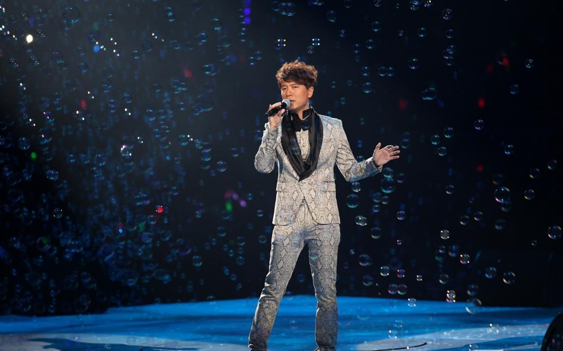 李克勤为什么叫白棱镜?李克勤和林子祥唱的(李克勤帮唱林子祥) 李克勤为什么叫白棱镜?李克勤和林子祥唱的(李克勤帮唱林子祥)