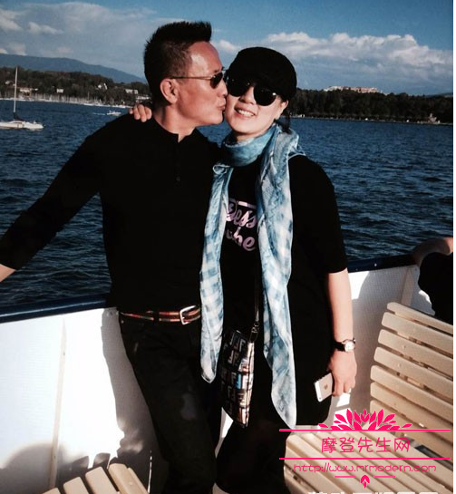 张志坚年轻时候的照片(张志坚和谁像)