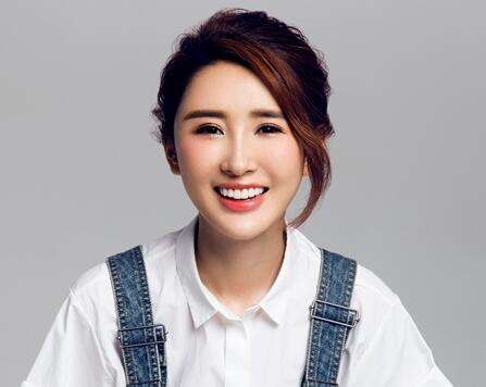 吕夏整容整残照片(吕夏 剧照) 吕夏整容整残照片(吕夏 剧照)