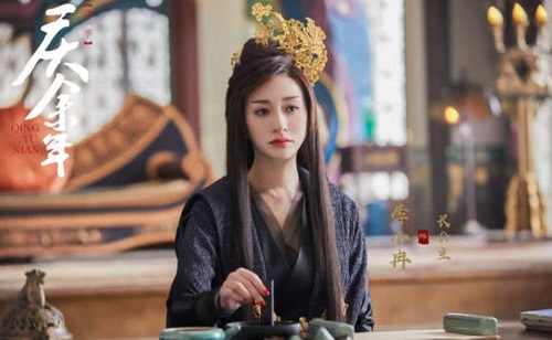 李小冉怀孕的照片曝光(李小冉的近照) 李小冉怀孕的照片曝光(李小冉的近照)