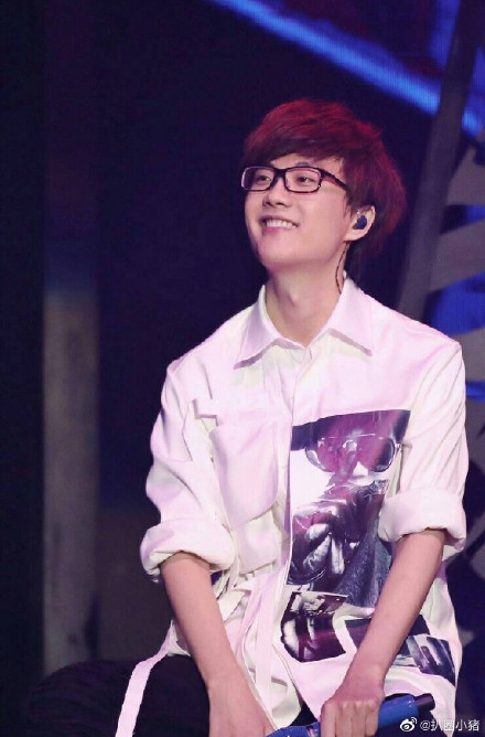 八卦:许嵩为什么叫老虎、高高、厨子、非主